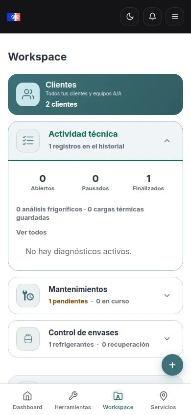 Vista del workspace de técnico en AirconCheck: clientes, equipos e historial